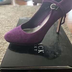 White House black market heels